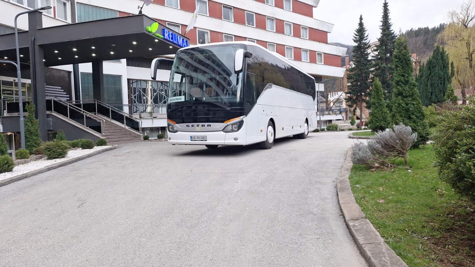 avtobusniprevozi-alergo16